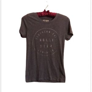 Southern Cali Hollister Shirt size small